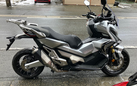 HONDA X-ADV 750 2018 RC95