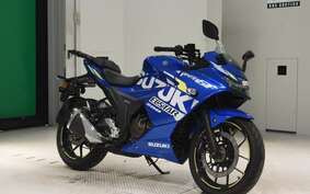 SUZUKI GIXXER 250 SF