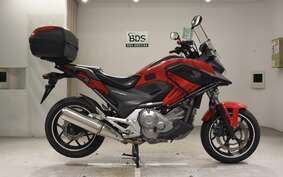 HONDA NC 700 X A 2012 RC63