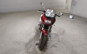 SUZUKI GSF750 GR7EA