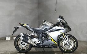 HONDA CBR250RR MC51