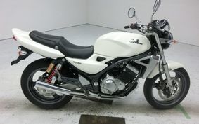 KAWASAKI BALIUS 250 Gen.2 2001 ZR250B