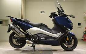 YAMAHA T-MAX 530 DX 2018 SJ15J