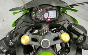 KAWASAKI ZX-25R ZX250E