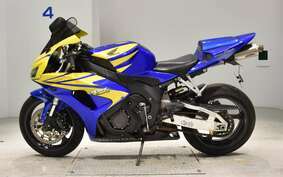 HONDA CBR1000RR 2006 SC57