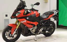 BMW S1000XR 2016 0D03