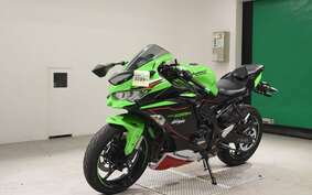 KAWASAKI ZX-25R ZX250E