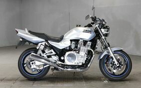 YAMAHA XJR1300 2000 RP03J