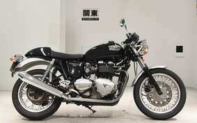 TRIUMPH THRUXTON 900 2004 J9042G