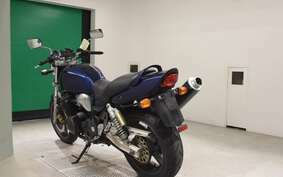 SUZUKI INAZUMA 400 (GSX400) 2004 GK7BA