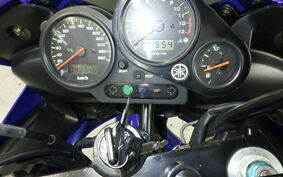 YAMAHA FZS1000 FAZER 2002 RN06