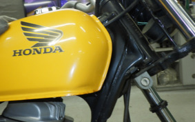 HONDA APE 100 HC07