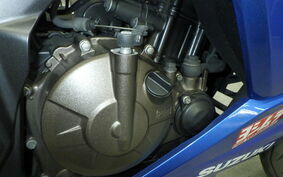 SUZUKI GIXXER 250 SF