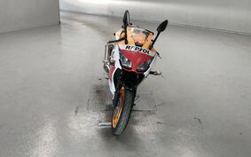 HONDA CBR250R MC41