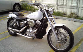 HONDA SHADOW 400 SLASHER 2000 NC40