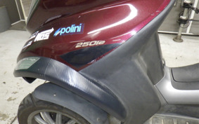 PIAGGIO MP3 250