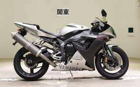 YAMAHA YZF-R1 2002 RN09