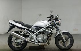 SUZUKI BANDIT 250 GJ77A