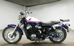 HONDA VT750S 2011 RC58