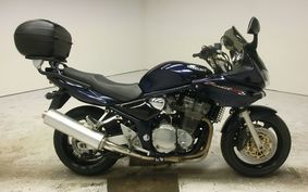 SUZUKI BANDIT 1200 S 2003 GV77A