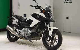 HONDA NC 700 X LD A 2013 RC63