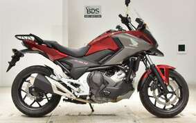 HONDA NC750X D Limited 2019 RC90