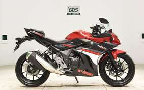 SUZUKI GSX250R DN11A