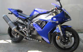 YAMAHA YZF-R1 2002 RN09