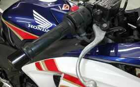 HONDA CBR250R A MC41