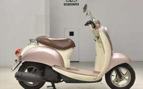 HONDA CREA SCOOPY AF55