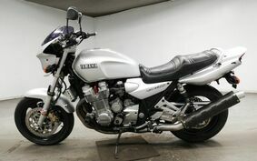 YAMAHA XJR1300 1999 RP01J