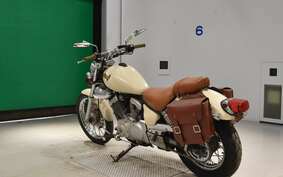 YAMAHA VIRAGO 250 3DM