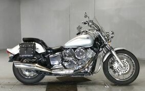 YAMAHA DRAGSTAR 1100 2002 VP13J