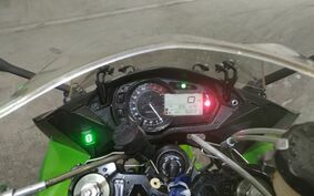 KAWASAKI NINJA 1000 2011 ZXT00G