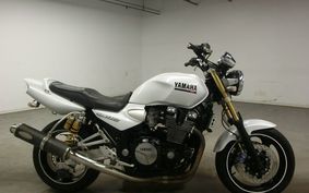 YAMAHA XJR1300 2002 RP03J