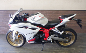 HONDA CBR250RR MC51