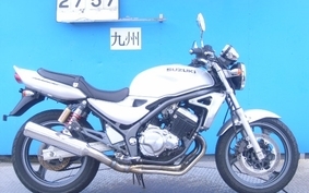 SUZUKI GSX250FX ZR250C