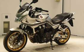 HONDA CB1300SB SUPER BOLDOR EP 2022 SC54