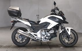 HONDA NC 700 X DCT RC63