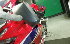 HONDA CBR250RR A MC51