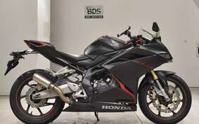 HONDA CBR250RR A MC51