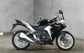 HONDA CBR250R MC41