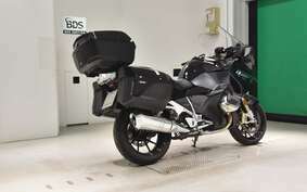 BMW R1250RT 2022 0L01