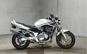 SUZUKI BANDIT 1200 S 2001 GV77A