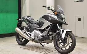 HONDA NC 700 X LD A 2013 RC63