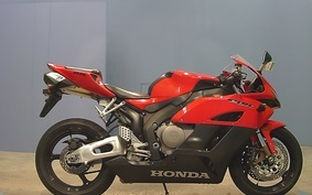 HONDA CBR1000RR 2005 SC57