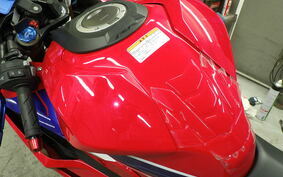 HONDA CBR250RR A MC51