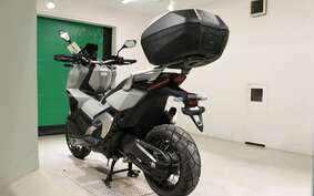 HONDA X-ADV 750 2023 RH10