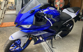 YAMAHA YZF-R25 ABS RG43