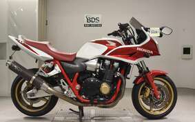 HONDA CB1300SB SUPER BOLDOR A 2006 SC54